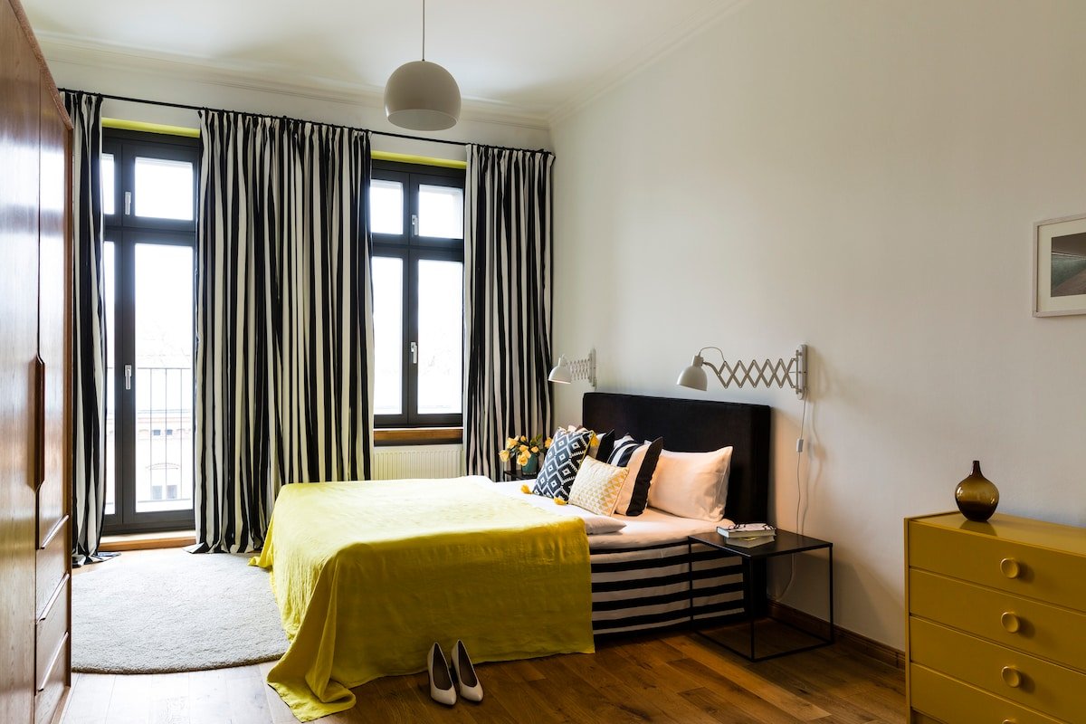 2 Bedroom Apartment Large with Balcony gallery image 3