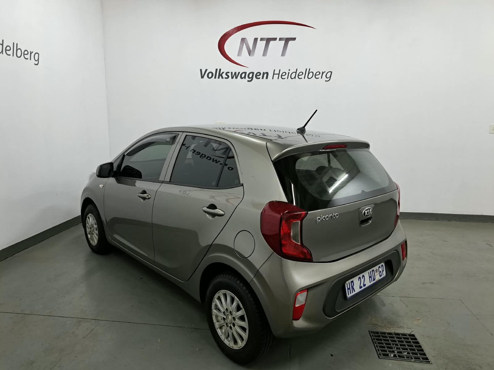 Used car gallery