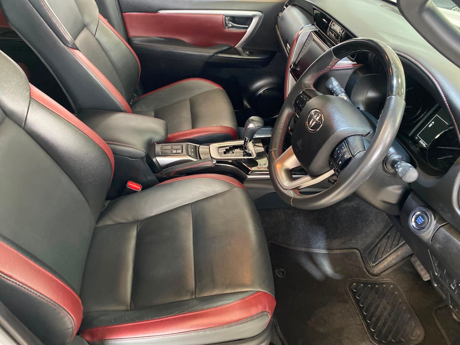 Used car gallery