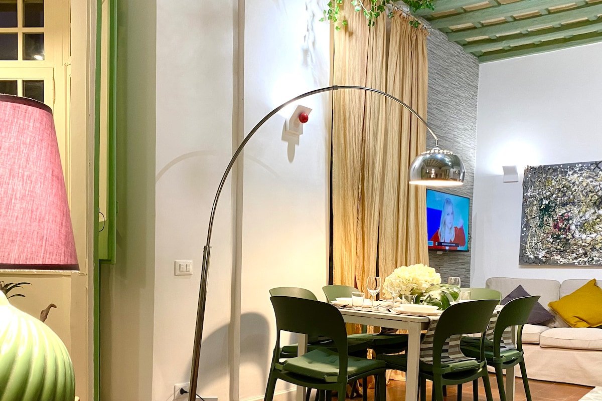 Pantheon Ancient Rome Apartment gallery image 3