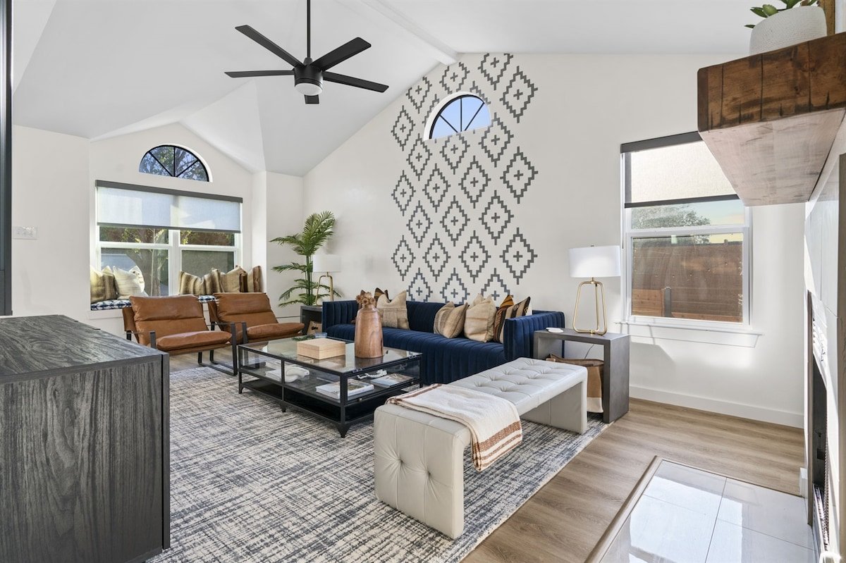 ~La Alexandria~ Heated Spa|Fire Pit|Movie Theater gallery image 5