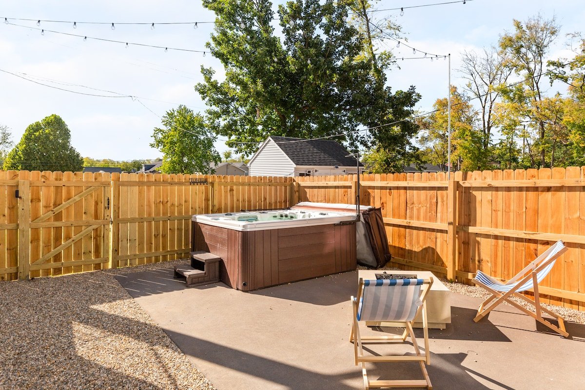 Skyline Rooftop, Hot Tub, Games, Have Fun-Do Good! gallery image 5