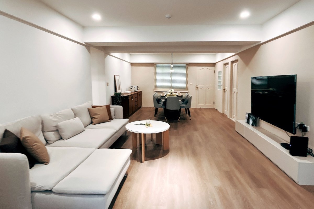 ＊SALE＊Spacious 132㎡ | 550m to MRT | Fast WiFi 600M gallery image 2