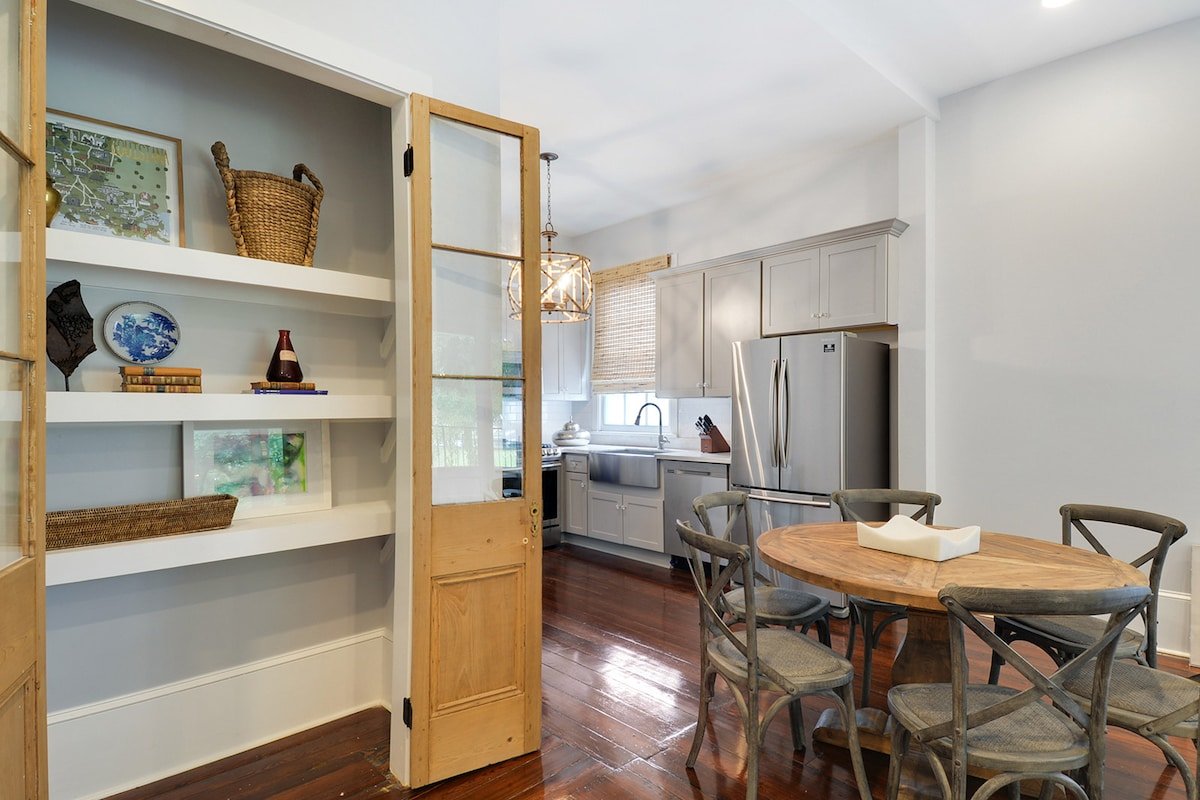 Parade Route Home in the heart of Magazine Street gallery image 5