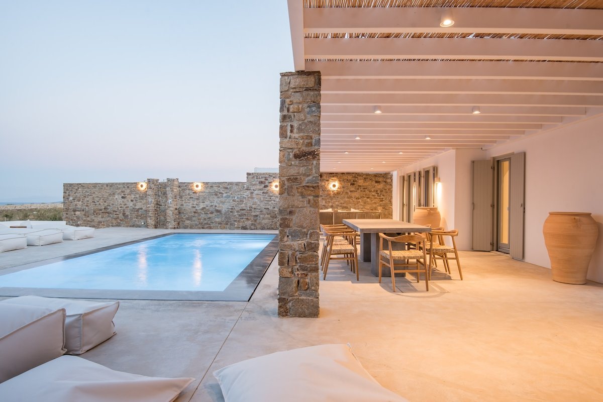 Luxury Design Dreamy Villa in Antiparos beach Gree gallery image 4