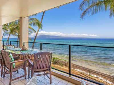 Dream Location Oceanfront Mahana 209 2BD