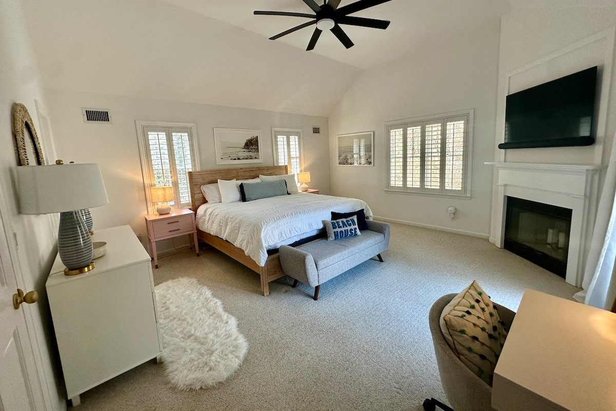 Charming, Beautiful Hamptons/North Fork Gem gallery image 2