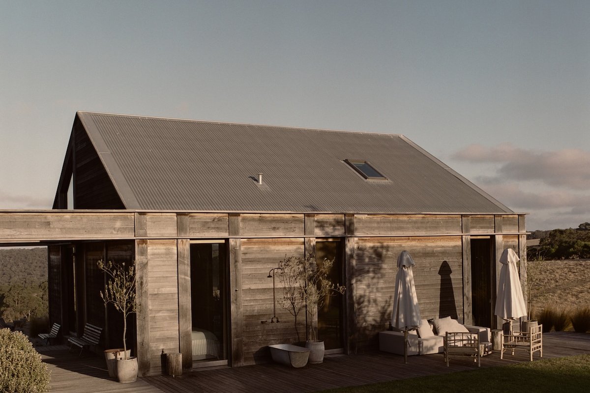 Wensley – Rustic Luxury, Great Ocean Rd Hinterland gallery image 3