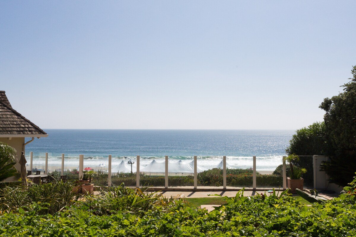 Epic Malibu Beach House! gallery image 5