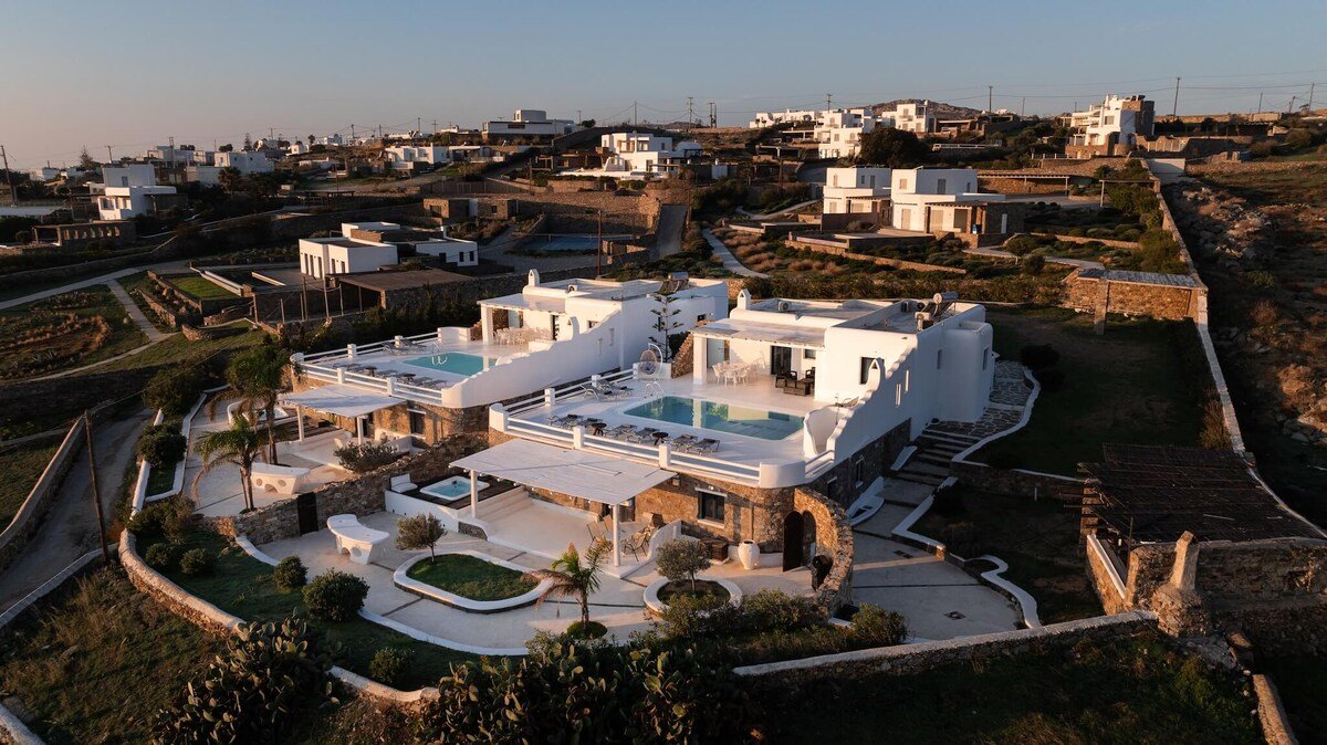 Villa Lavinia Jacuzzi Oasis Mykonos gallery image 4