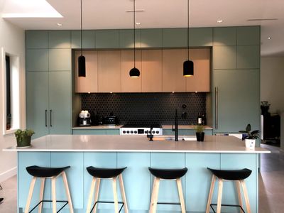 New and Modern Centrally Located 4-Bedroom