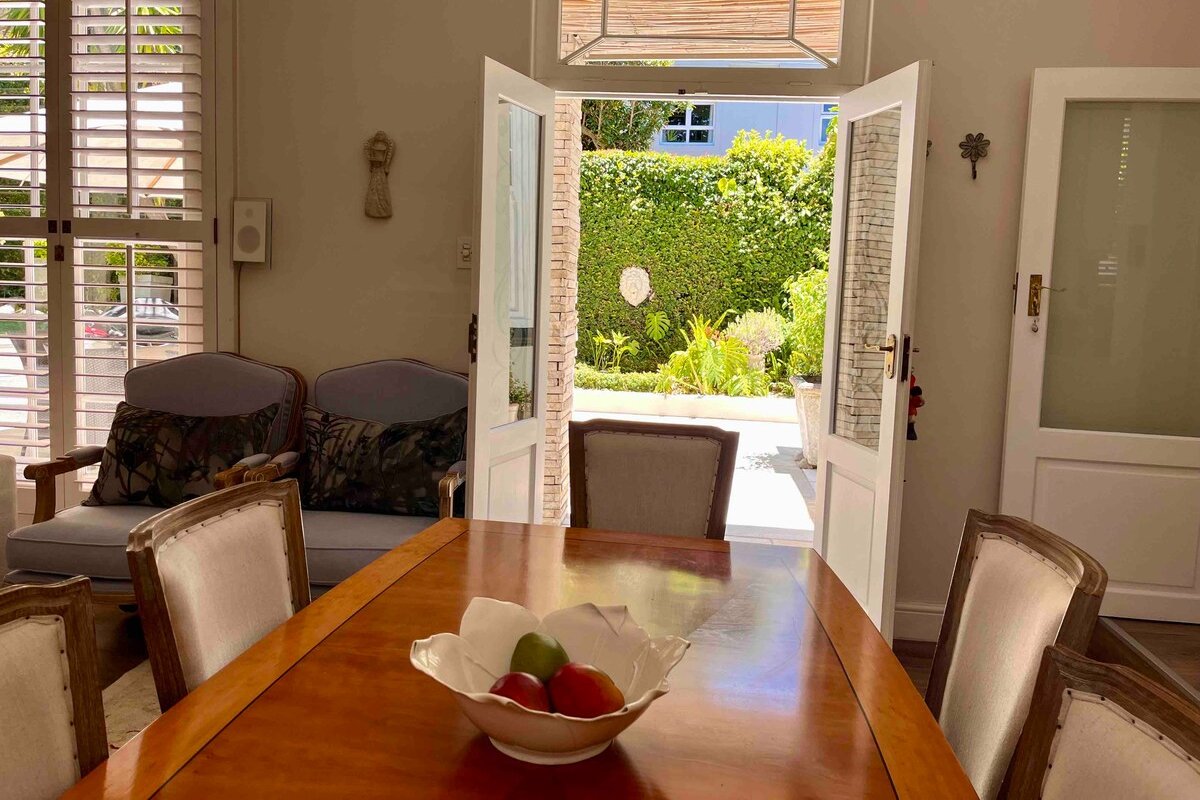 Rose Cottage By Kirstenbosch/Inverter gallery image 5