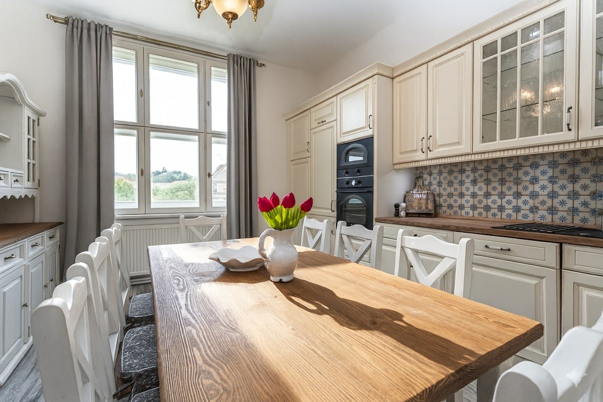 Prestige Retreat by Pařížská – Břehová gallery image 5