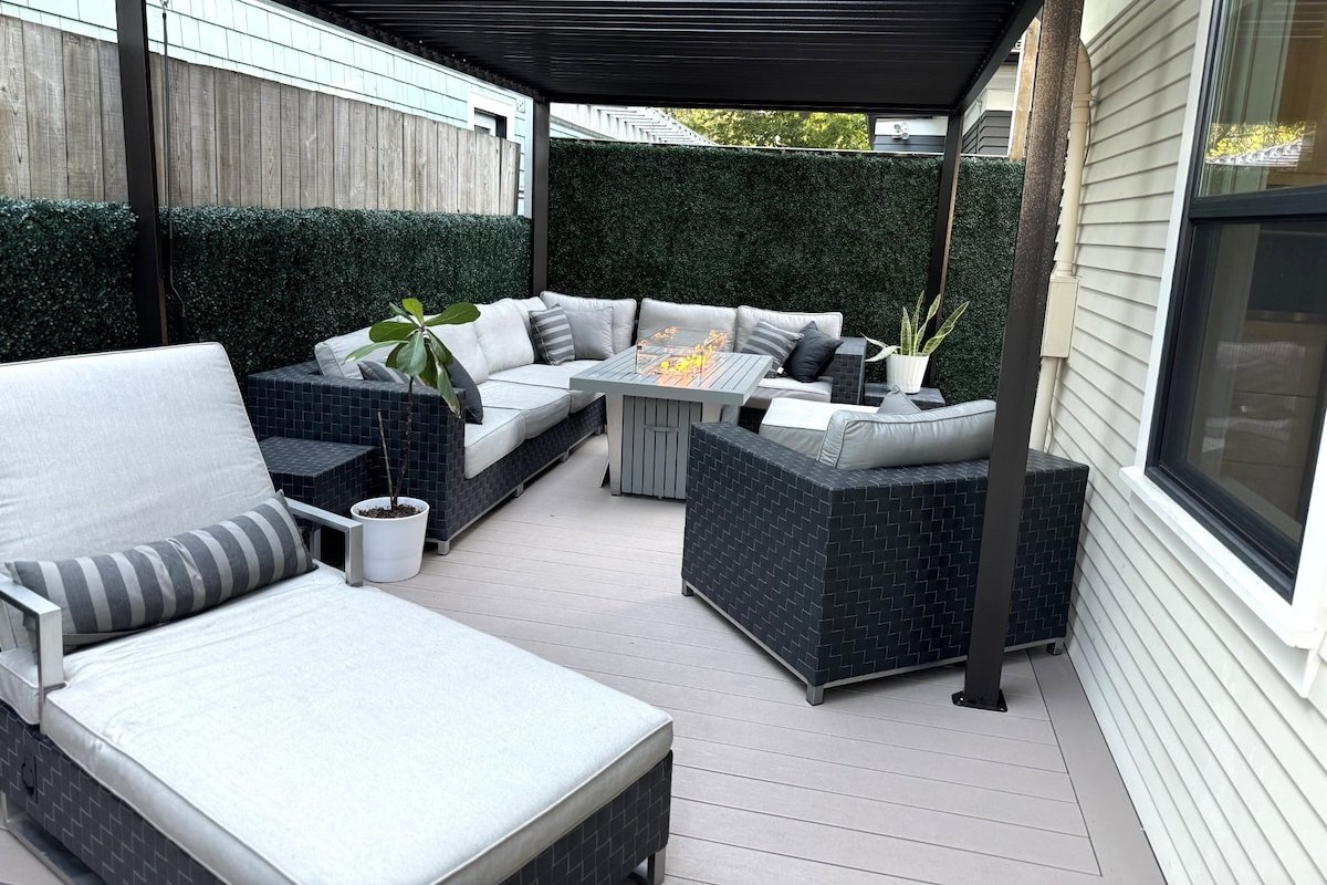 Queen Anne Oasis gallery image 3