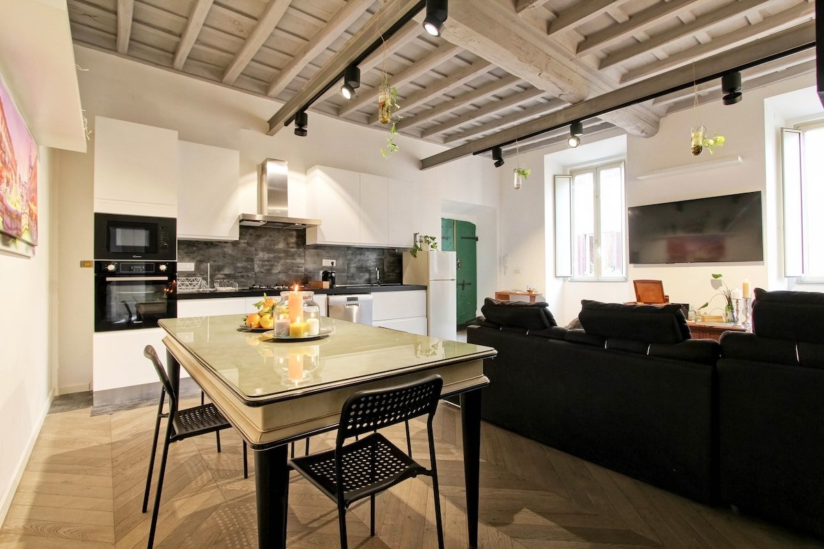 The evening of miracles gallery image 5