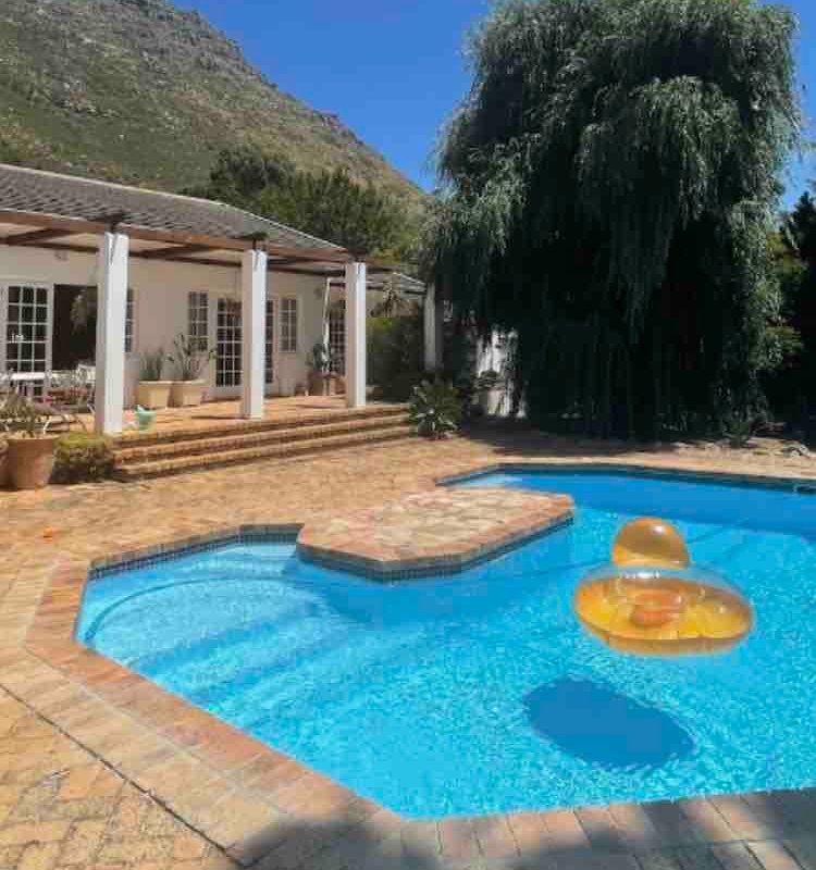 Spacious, Mountain Views, Pool, Firepit, BBQ gallery image 4