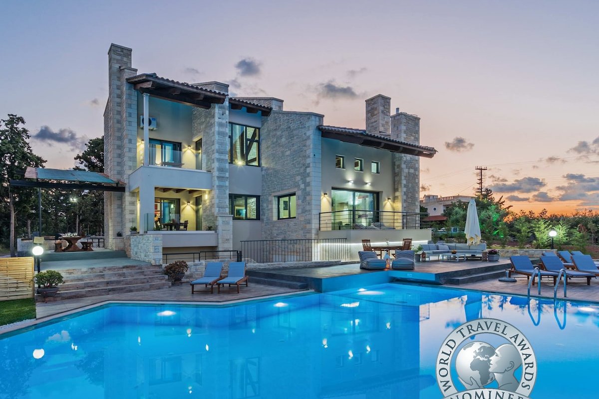 FREE Breakfast, w/Outdoor & Indoor Pool, 20 guests gallery image 2