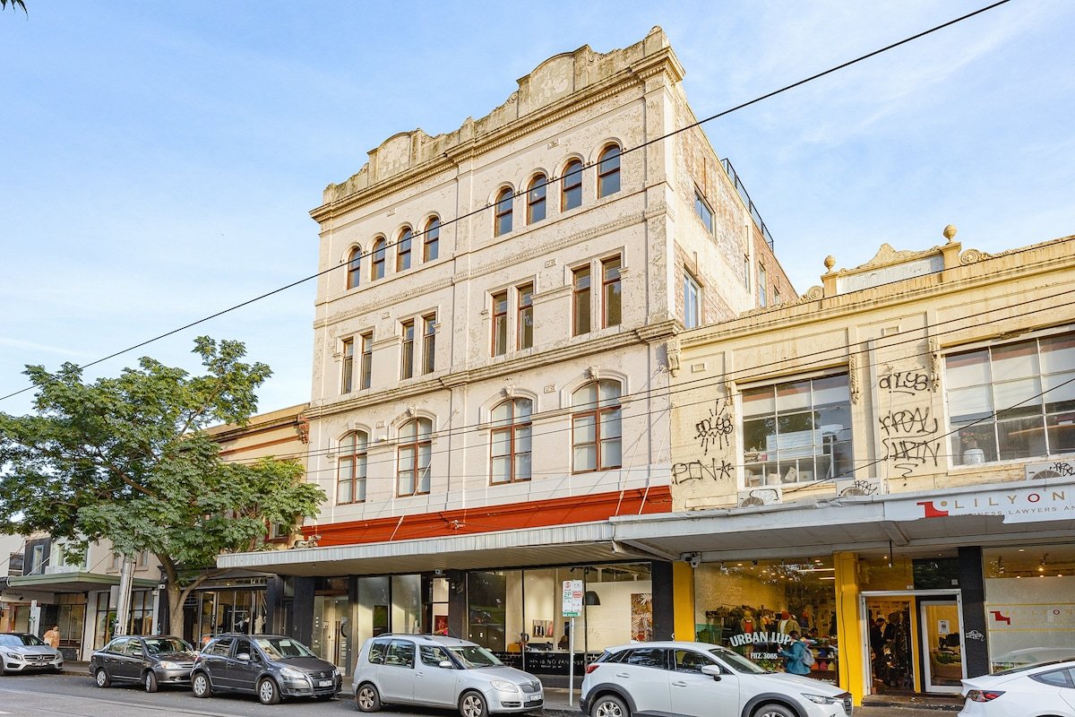 Penthouse on Gertrude with private rooftop terrace gallery image 5