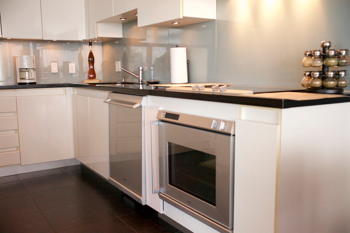 Your Alternative to a 5 Star Hotel. gallery image 3