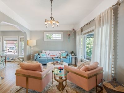 THE BEST Portland Location! Hip Foodie Central