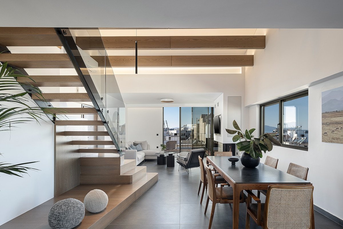 Sea & Sun Penthouse gallery image 2