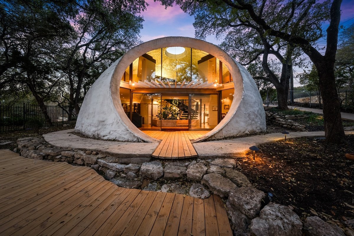 The DOME House ~An Iconic Stay on Lake Austin~ gallery image 2