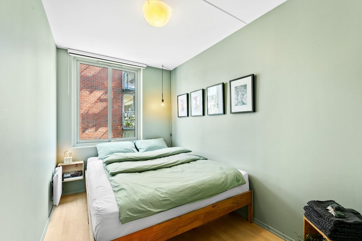 Family friendly | Free parking | EV charging gallery image 3