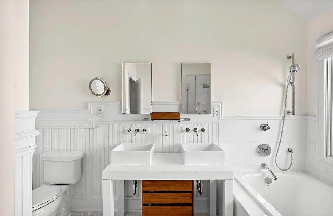 Hamptons • Waterfront Estate • gallery image 2