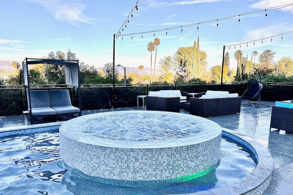 Private Resort-Style Escape w/ Heated Pool & Spa! gallery image 3