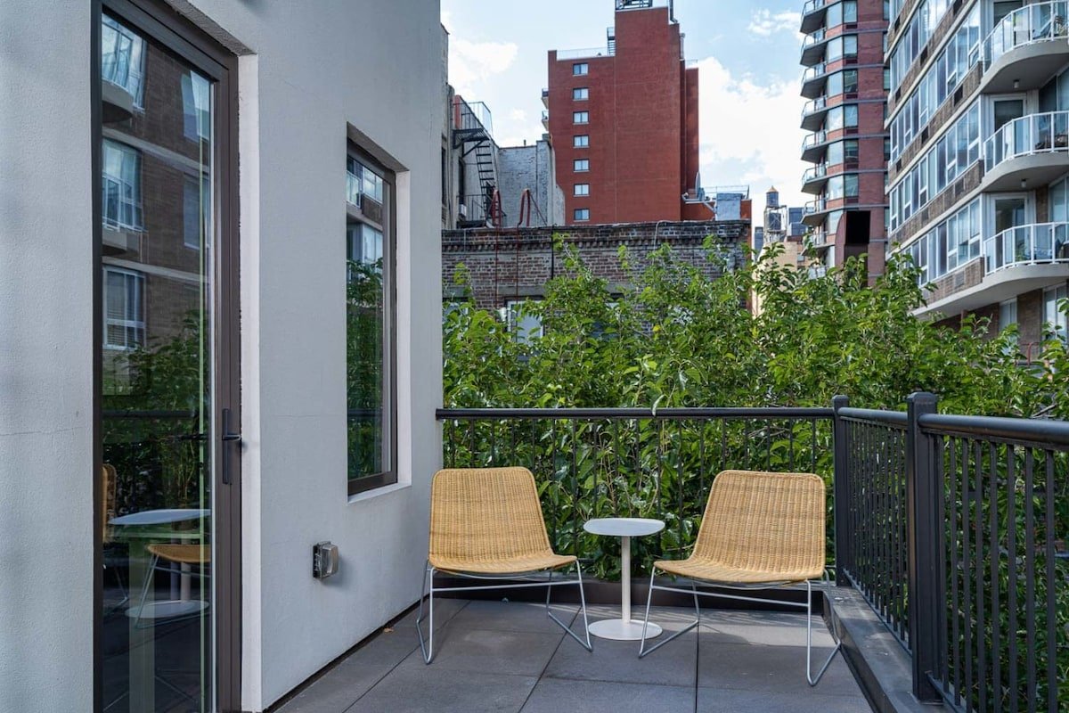 Rove Travel | Salisbury II | 4BR Apt in Lenox Hill gallery image 5