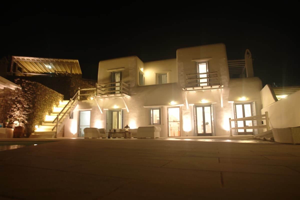 Γαλήνη, ήλιος και θέα στο Αιγαίο gallery image 3