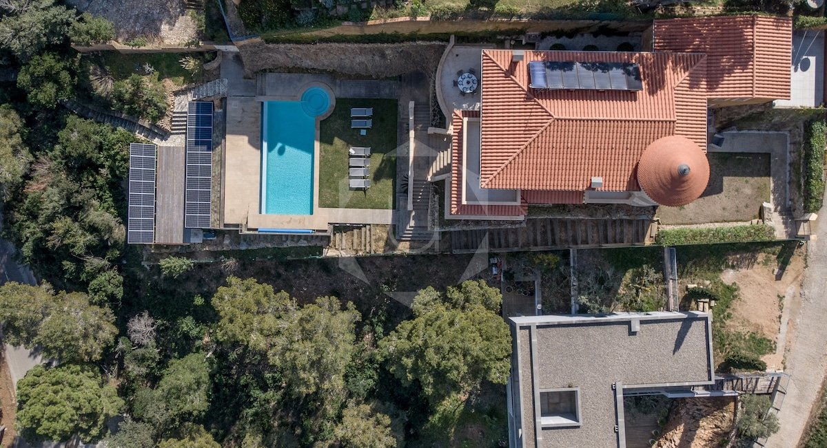 VILLA AIGUABLAVA – Comfort, quiet, lovely views gallery image 3