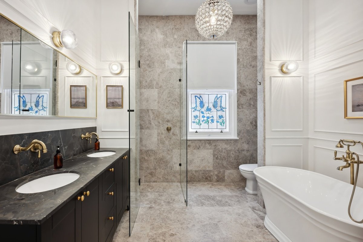 Paton House | Heritage Luxe | 250m to Beach gallery image 5