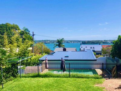 Bundeena Base House & Cottage, solar heated pool