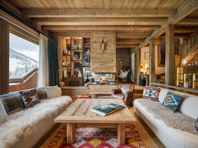 Luxury Chalet Fireplace, Mountain View