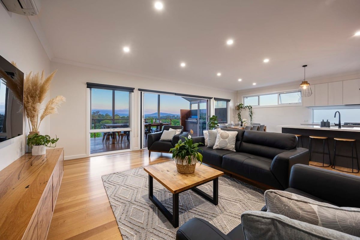 The YarraView – Entertain with Panoramic Views gallery image 4