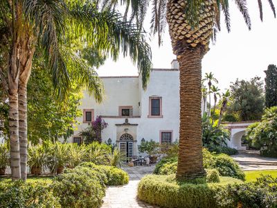 Masseria Bouganvillea