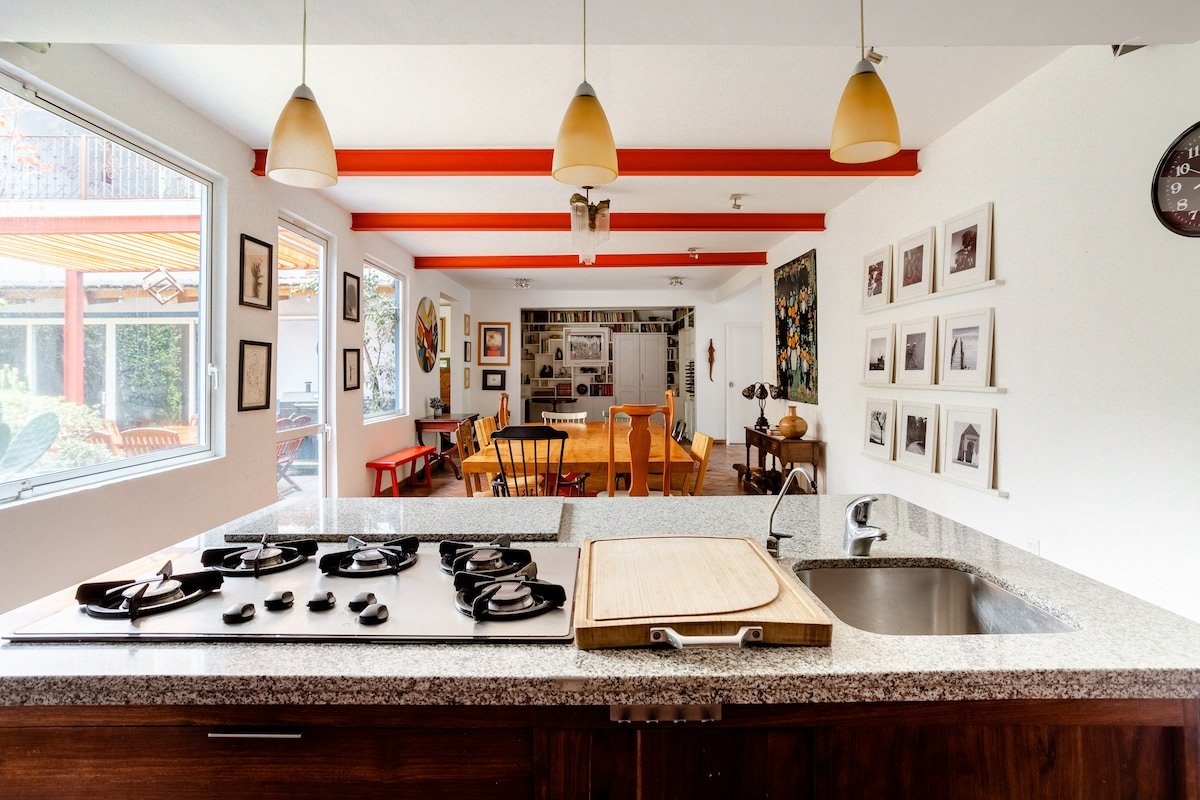 BEST 5 Bedroom HOUSE IN S. Miguel Chapultepec gallery image 3