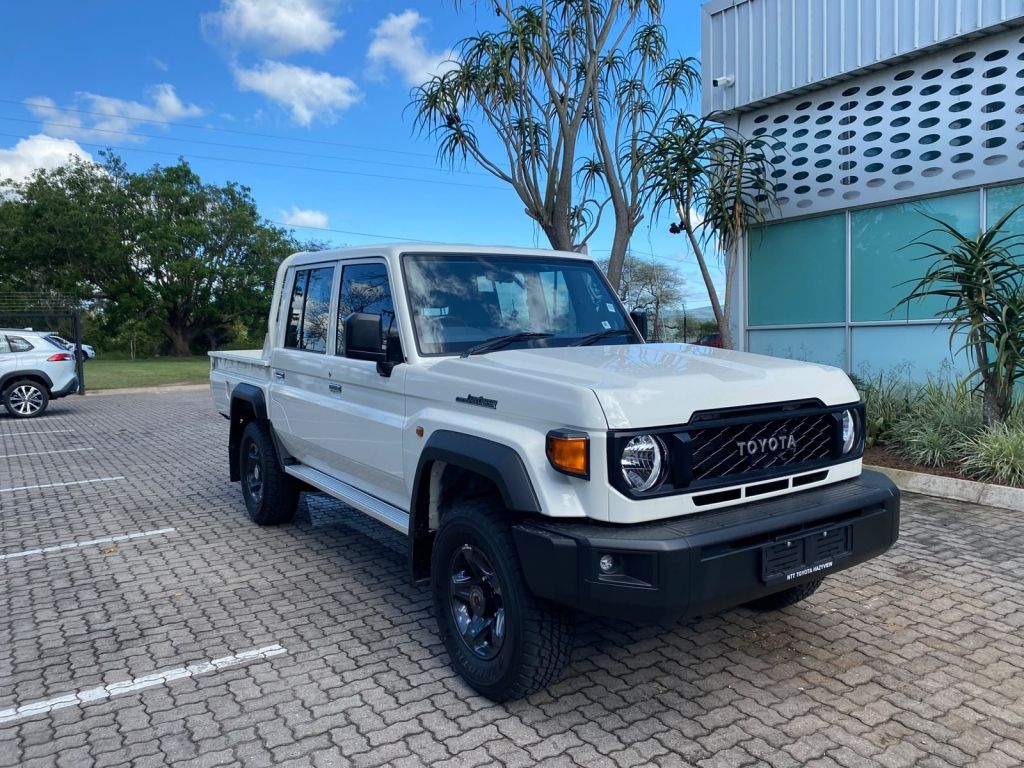 TOYOTA LAND CRUISER 79 2.8 GD-6 P U D C for Sale in South Africa
