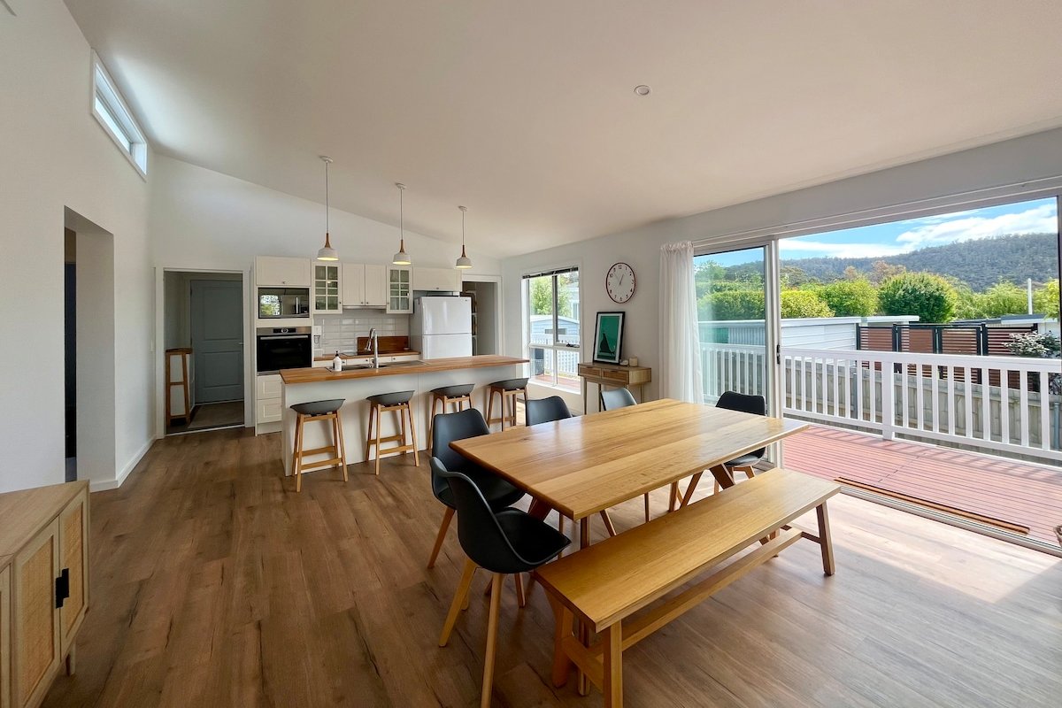 The Walpoles Orford gallery image 5