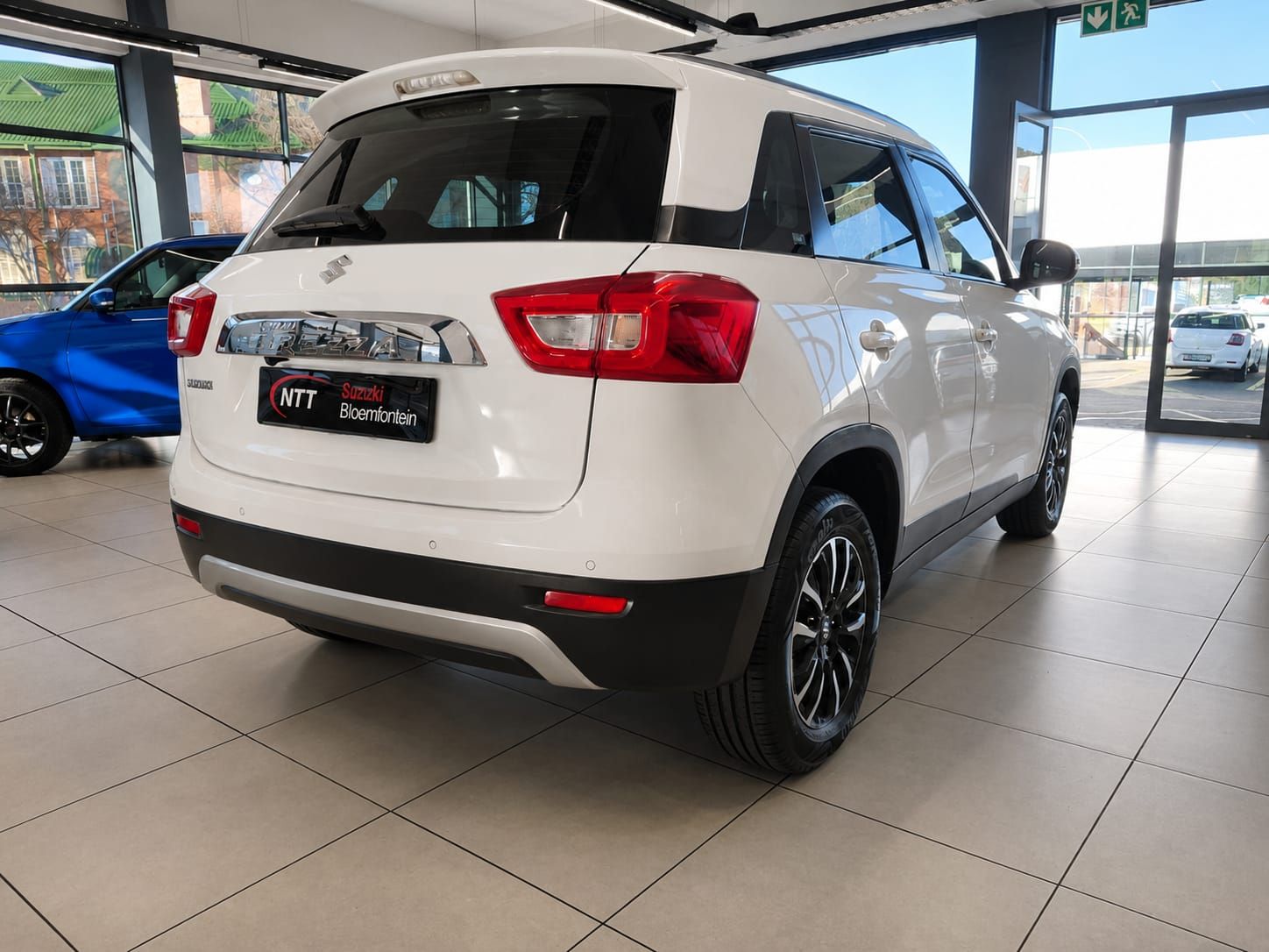 Used car gallery