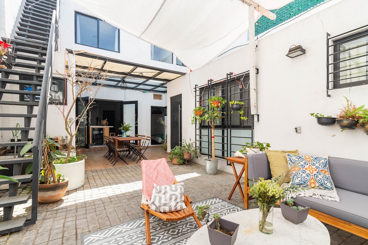 Best location in Condesa: AC, patio, great kitchen gallery image 3