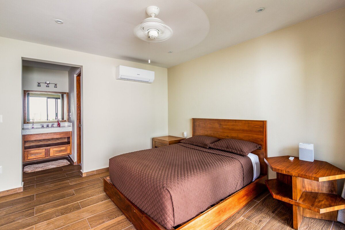 Casa Napa gallery image 5