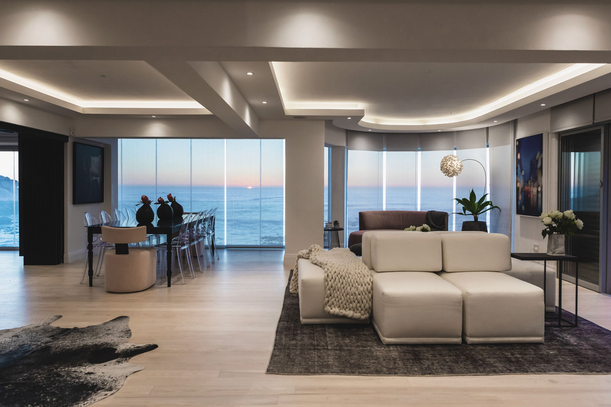 Bantry Bay Seaside Lux Apartment