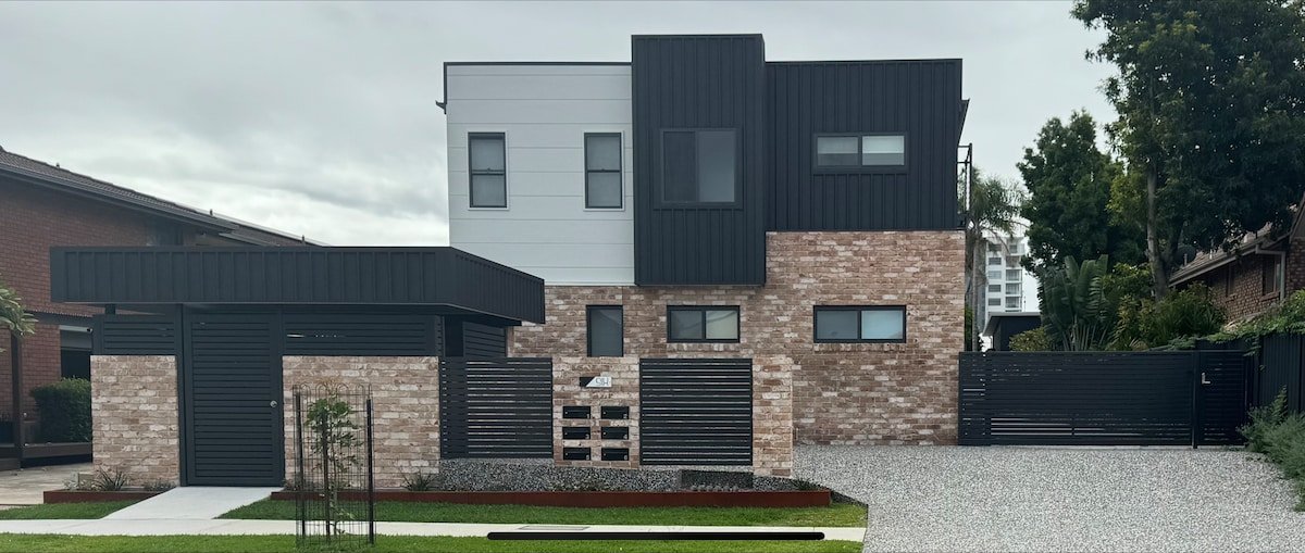 Coffs Harbour Beach House gallery image 2