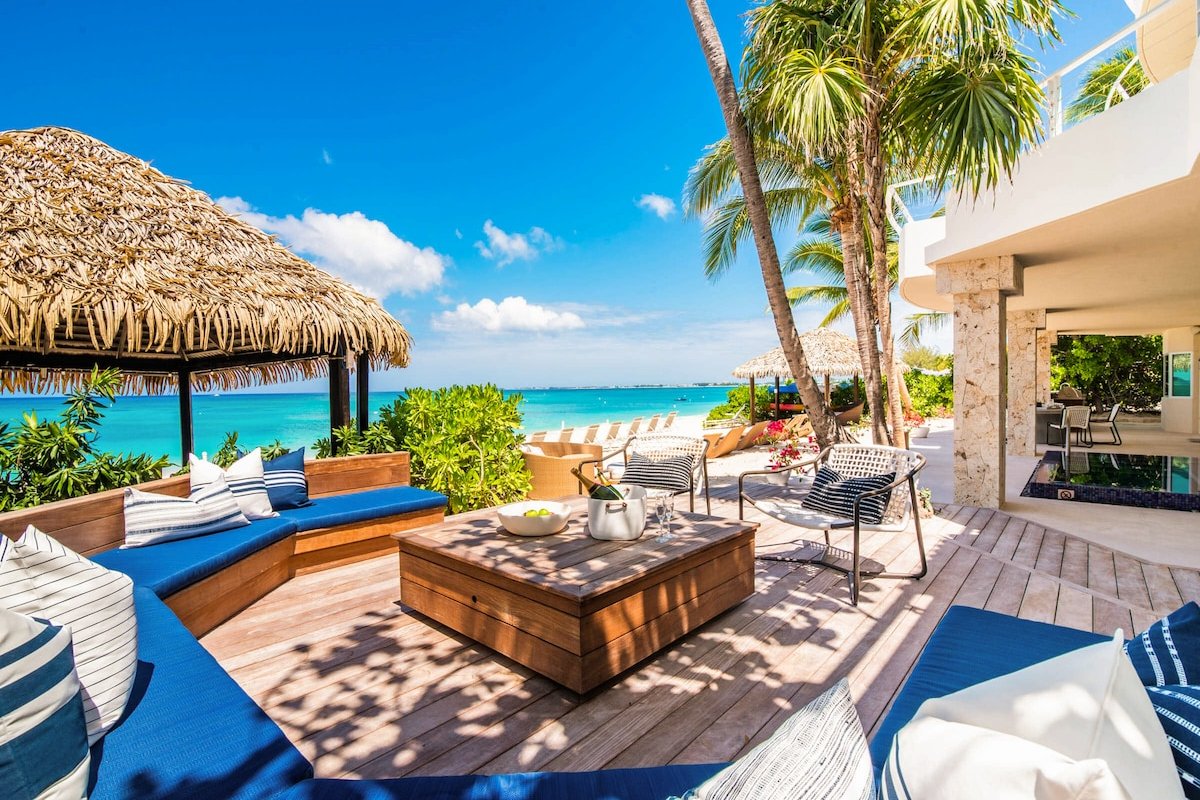 Seascape Villa gallery image 5