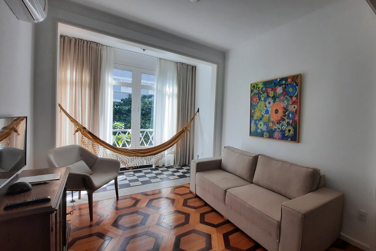 Comfort and great location Copacabana/Ipanema