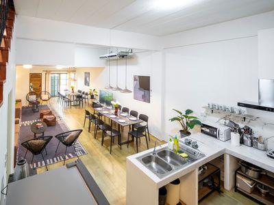 Spacious 8BR/ 28 pax, walkable MRT PhaholYothin
