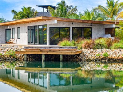 4BedRooms Waterfront Villa 07 W/Pool, Private Dock