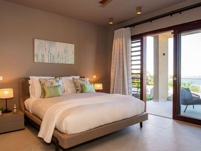 Spacious Apartment with Patio